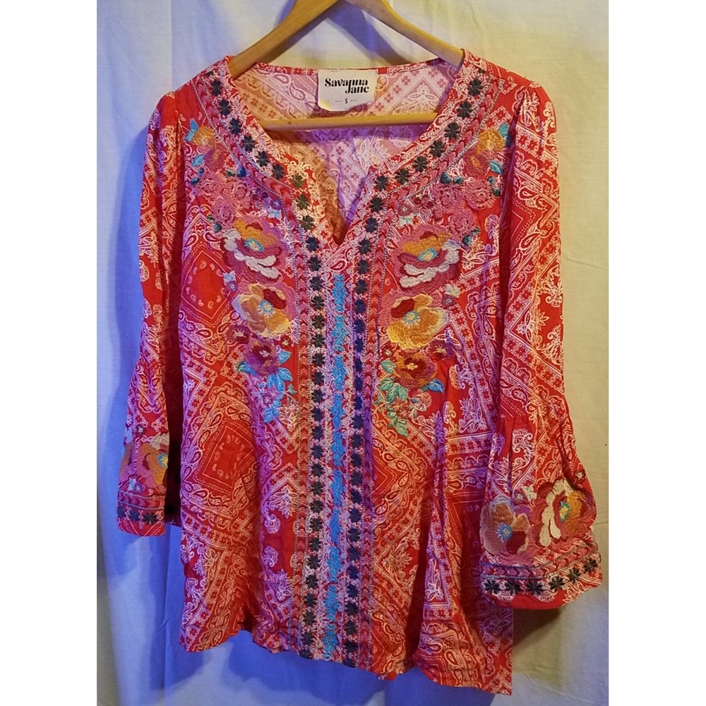 Savanna Jane‎ size S Red Floral Embroidered V neck Bell Sleeve Boho Festival Top